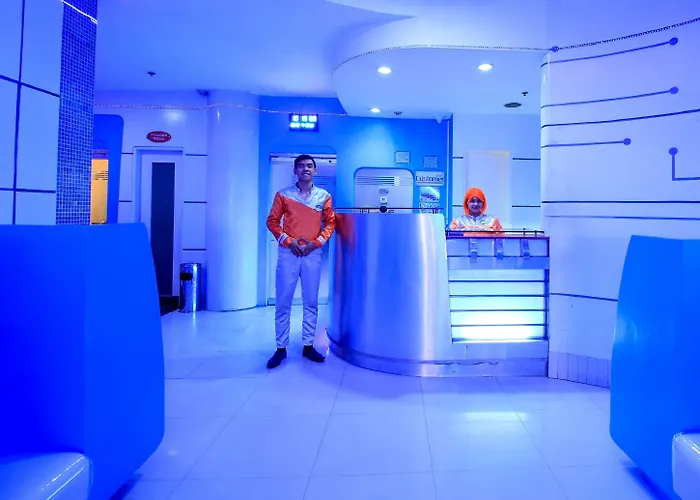 Astrotel Avenida