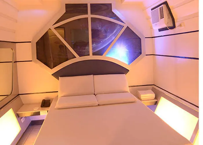 Astrotel Avenida Manille